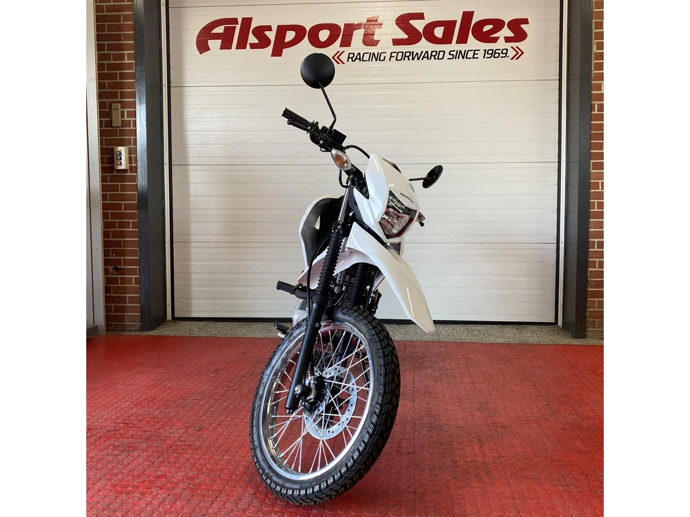 2025 Honda Xr150ls alt
