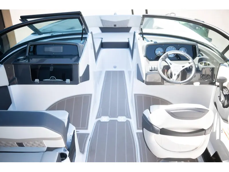 Monterey Boats M205 BOWRIDER 2024