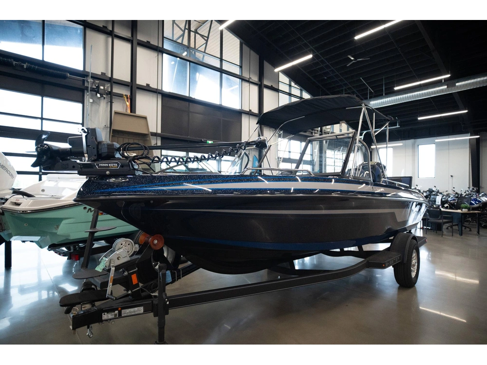 2025 Skeeter Products Solera 189 alt