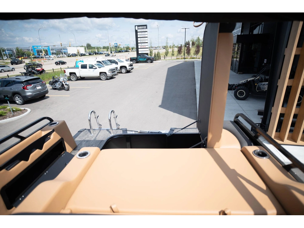 2025 Legend Vetta Kuuma 23 Crl alt