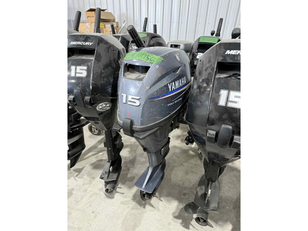 2010 Yamaha 15 Hp alt
