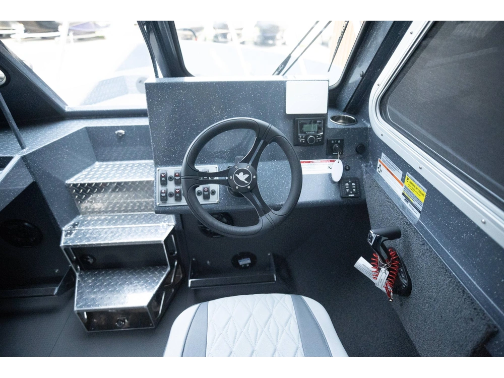 2025 Duckworth 22 Pacific Pro alt