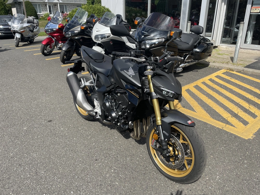 Honda Cb1000sp 2025 alt