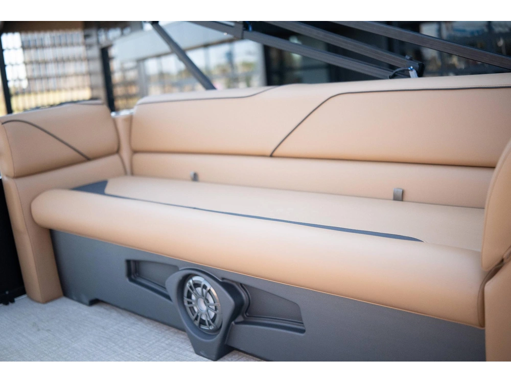 2025 Legend Vetta Kuhl 21 Ql alt