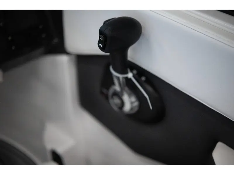 Monterey Boats M205 BOWRIDER 2025