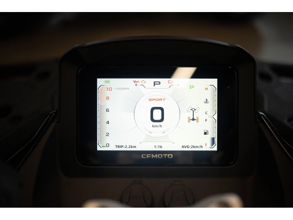 2025 Cfmoto Cforce 1000 Touring alt
