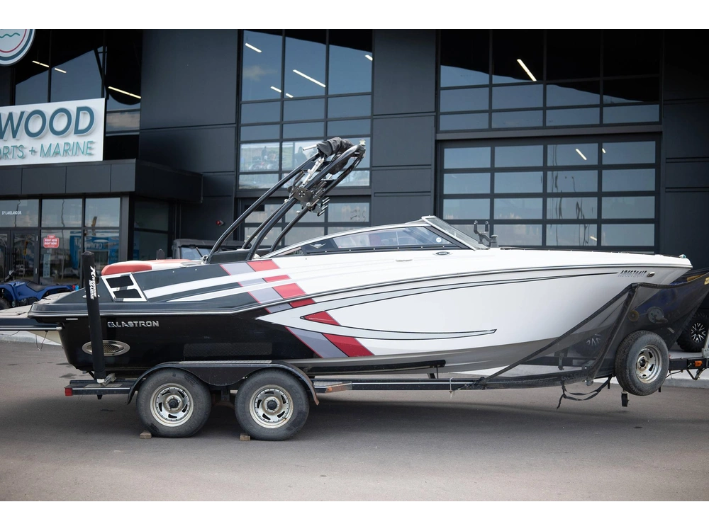 2013 Glastron Gt225 alt