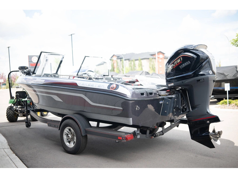 2024 Skeeter Products Solera 189 alt