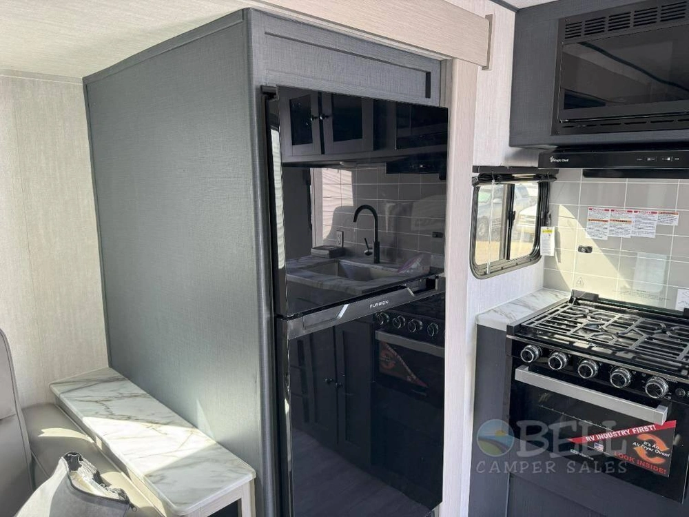 Apex 256bhs Ultra Lite 2025 alt