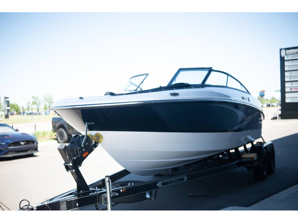 2024 Monterey Boats M205 Bowrider alt