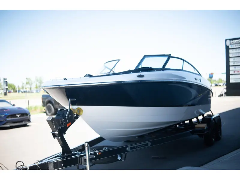 Monterey Boats M205 BOWRIDER 2024
