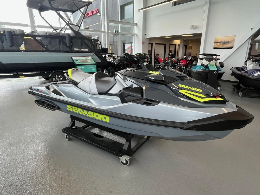 Sea-doo Rxt X 325 2025 alt