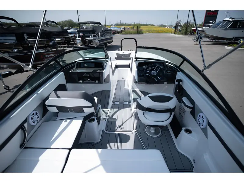 2024 Monterey Boats M20 BOWRIDER thumbnail 13