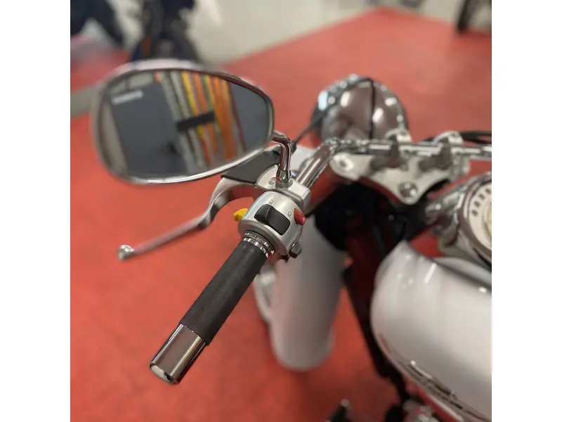 2025 Suzuki BOULEVARD C50 thumbnail 11