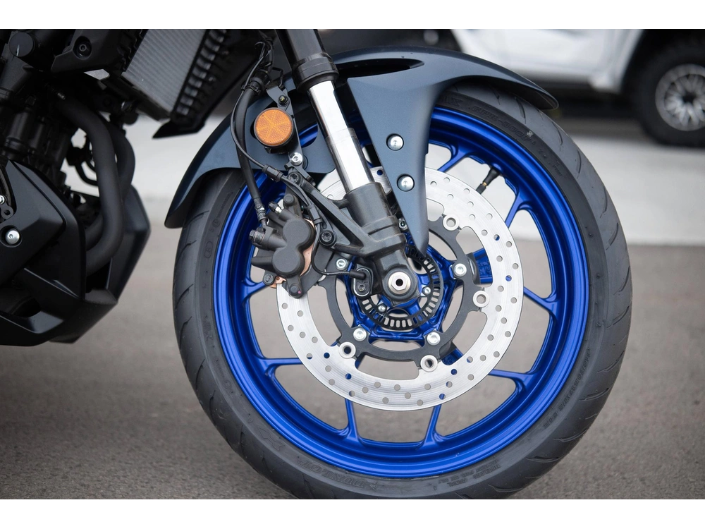 2025 Yamaha Mt-03 alt