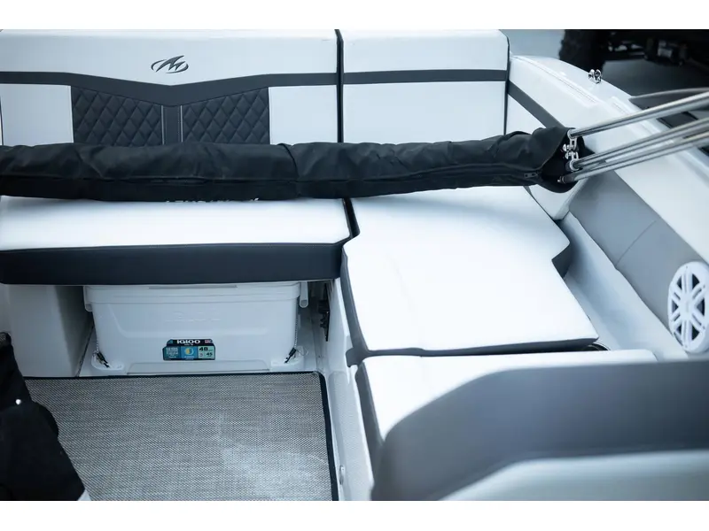 2023 Monterey Boats M205 BOWRIDER thumbnail 11