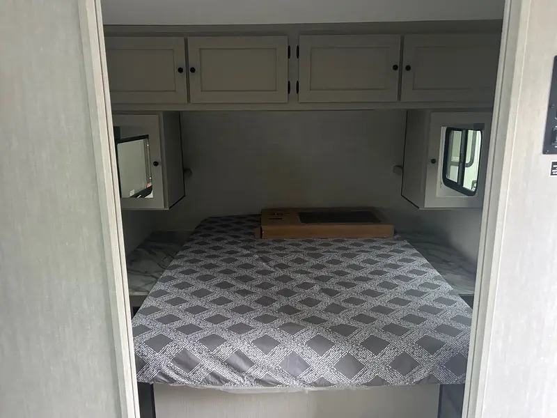 2026 Coachmen Apex 26BHX