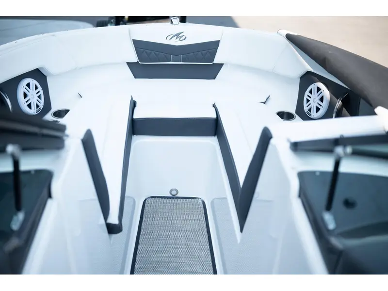 2023 Monterey Boats M205 BOWRIDER thumbnail 15