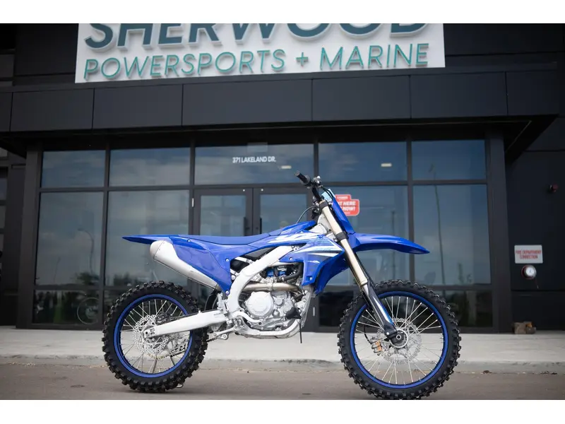 2025 Yamaha YZ450F thumbnail 3