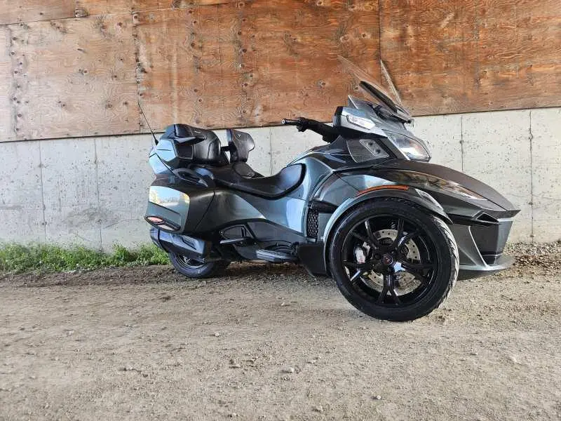 2019 Can-Am RT LIMITED