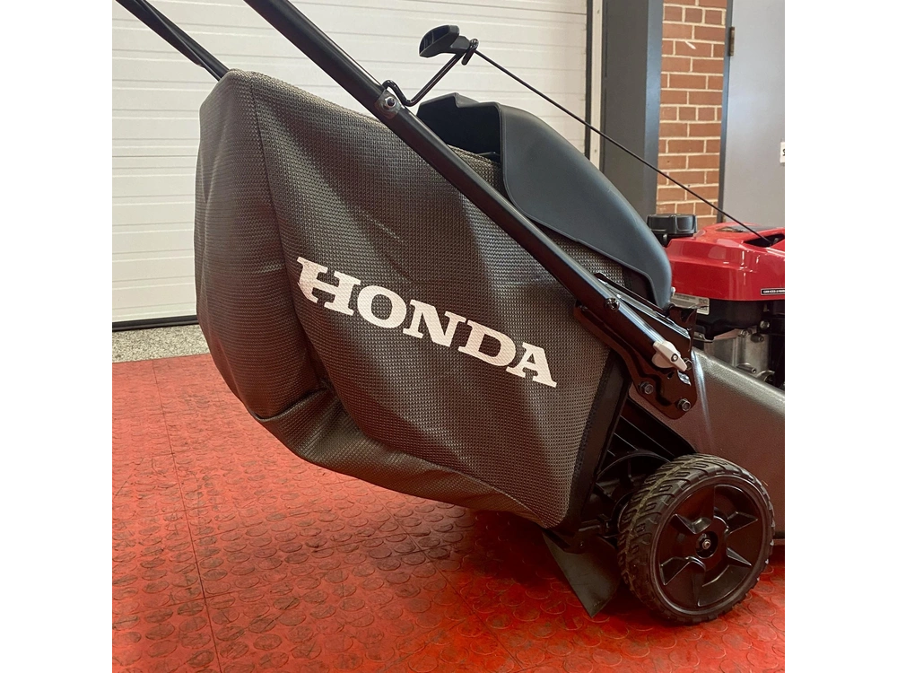 2025 Honda Hrn216vkc Lawnmower alt