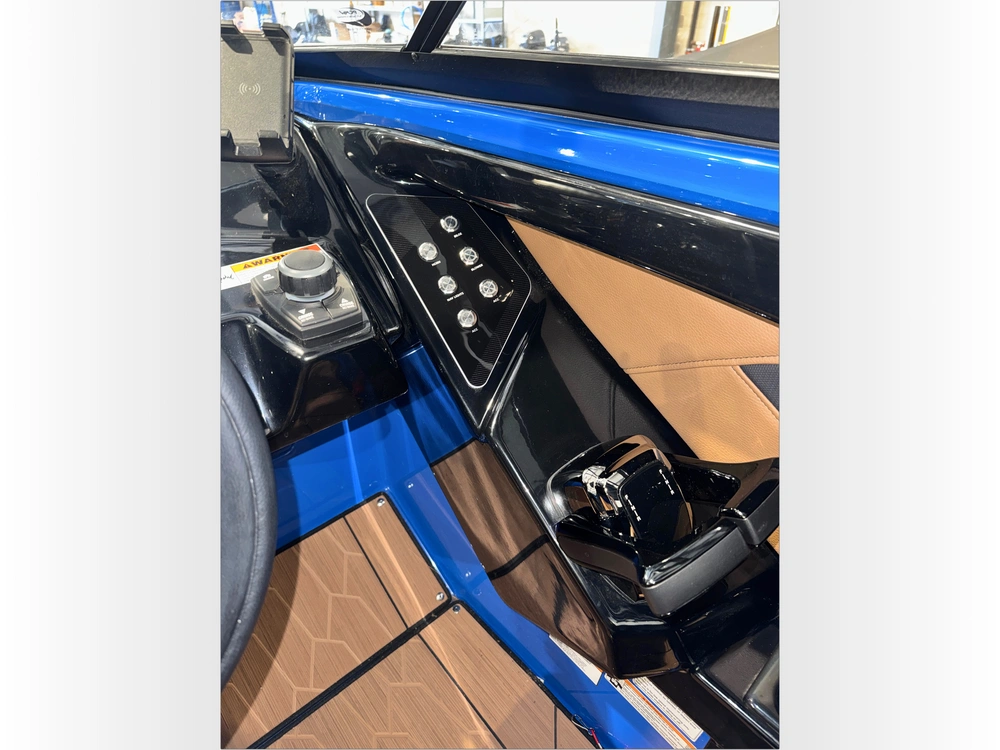 2024 Yamaha 255xd alt