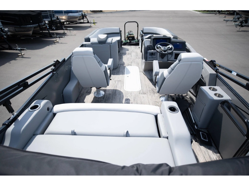 2025 Legend Vetta Levata 23 Crl alt