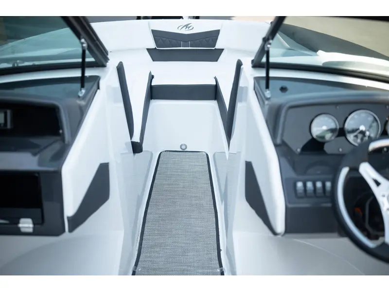 2023 Monterey Boats M205 BOWRIDER thumbnail 14