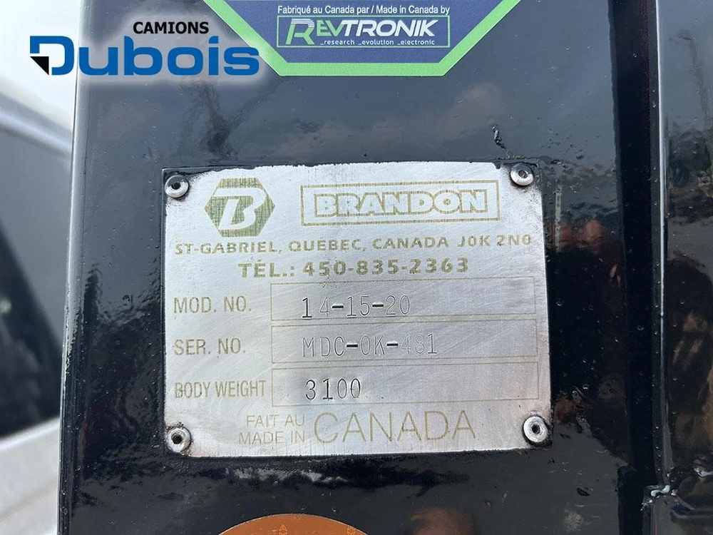 2016 International 4300 alt