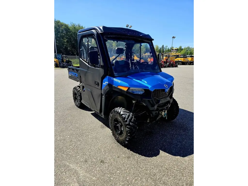 2023 CFMOTO UFORCE 600 EPS