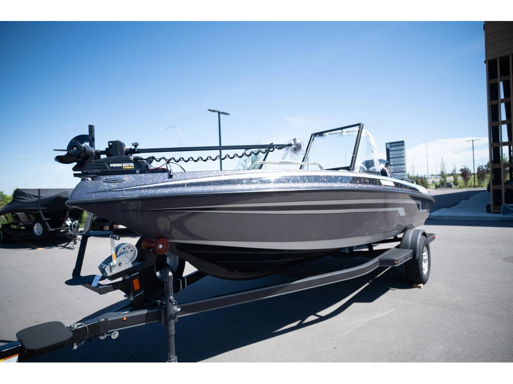 2025 Skeeter Products Solera 189 alt