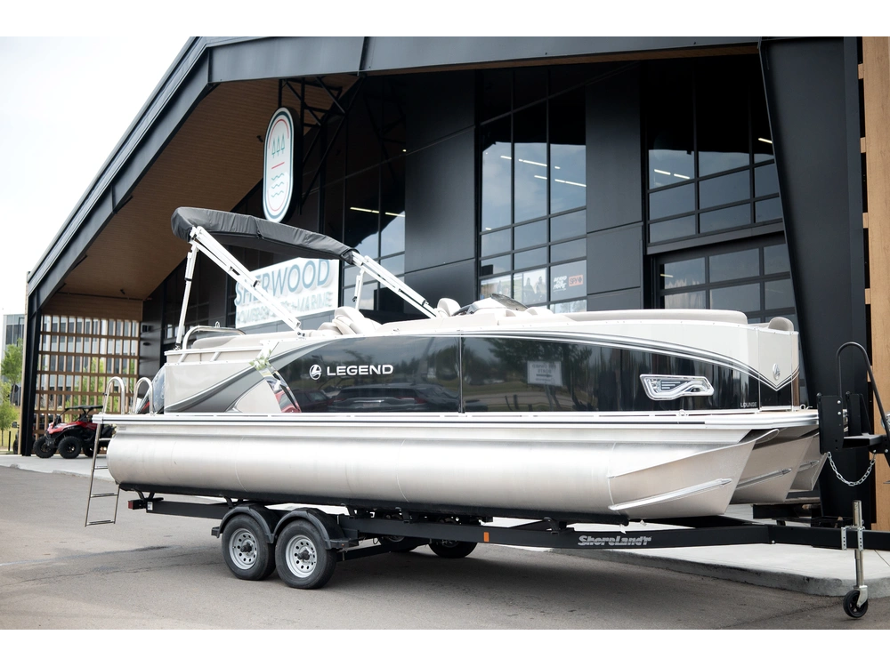 2023 Legend Q-series Lounge Plus Sport Pro alt