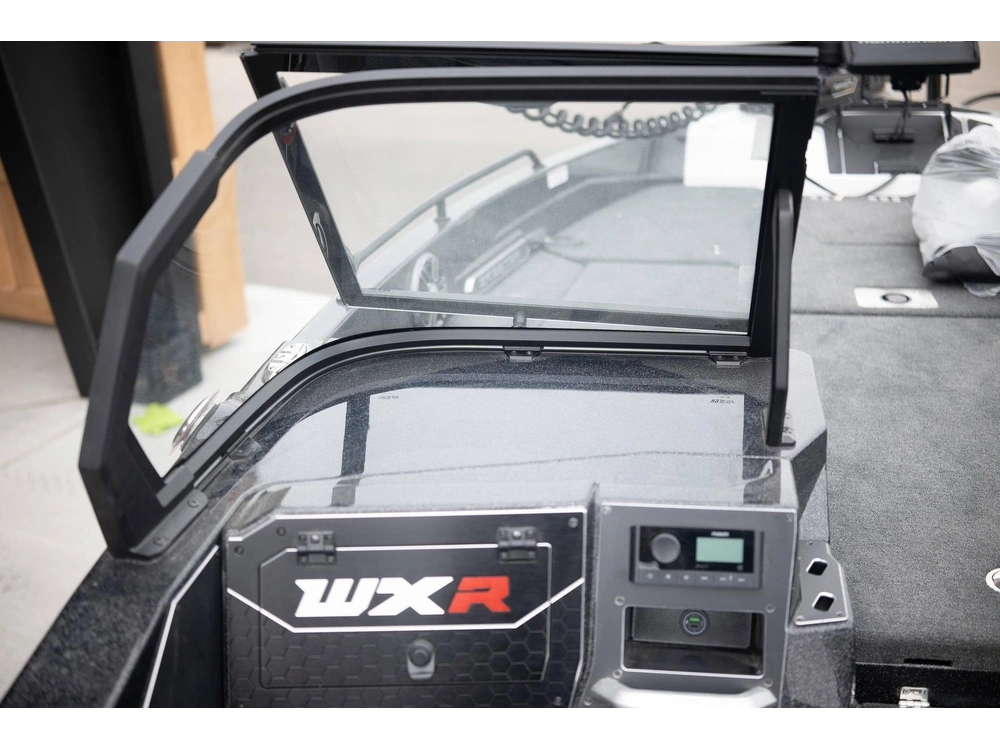 2025 Skeeter Products Wxr2060f alt