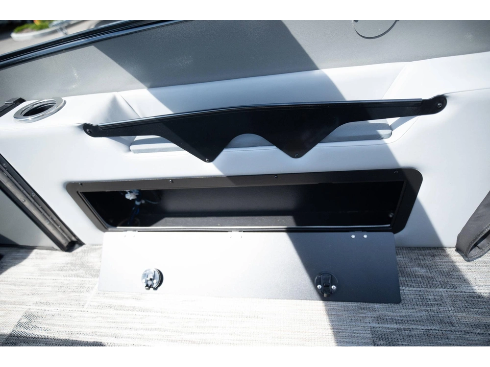 2025 Legend Vetta Levata 23 Crl alt