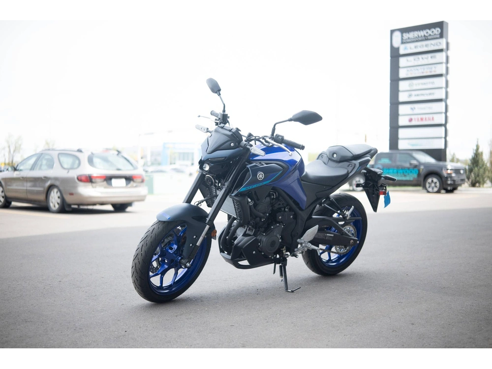 2025 Yamaha Mt-03 alt