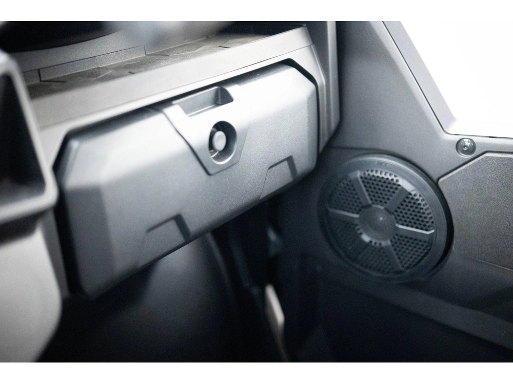 2025 Yamaha Wolverine Rmax4 1000 alt