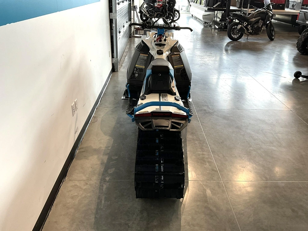 Arctic Cat Mtn 600 146 2024 alt