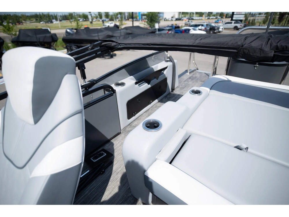 2025 Legend Vetta Levata 23 Crl alt