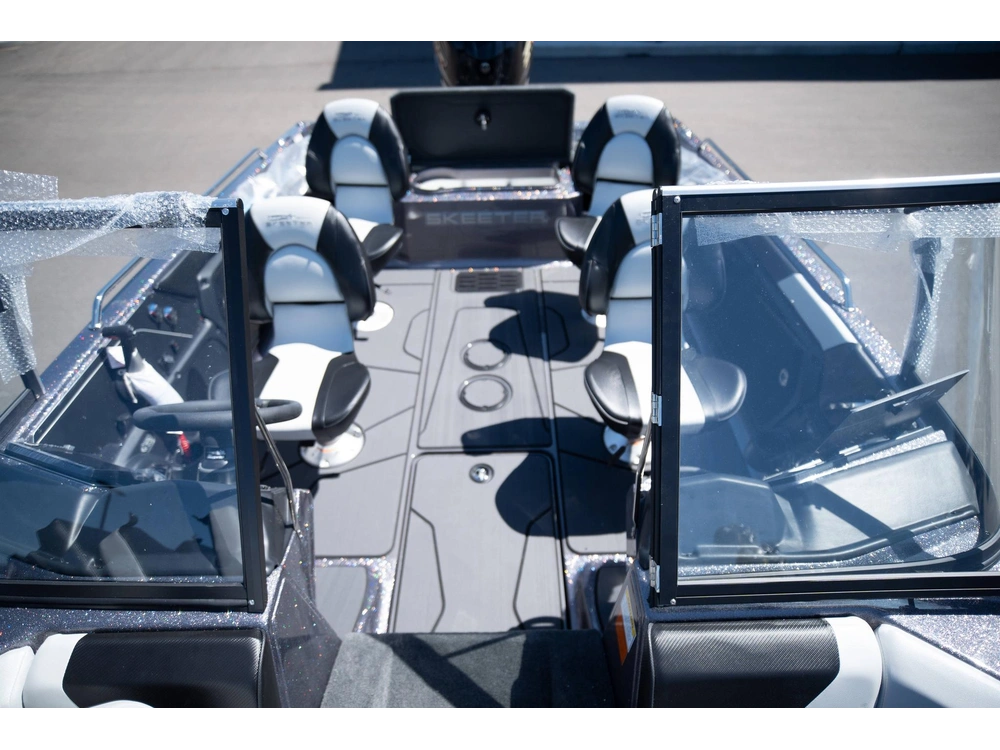 2025 Skeeter Products Solera 189 alt