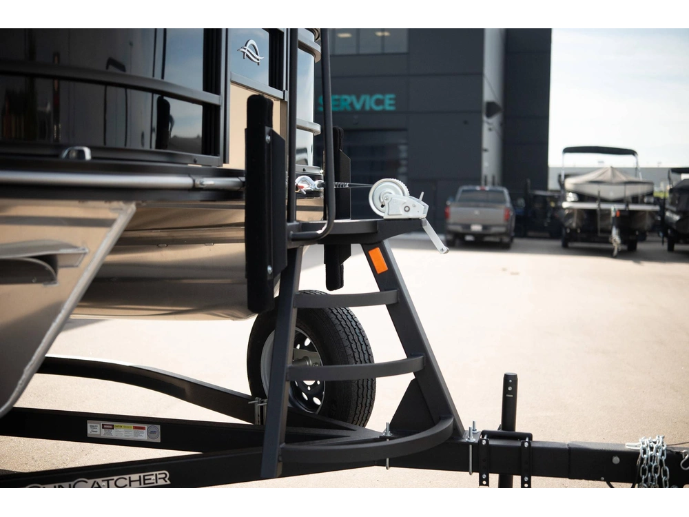 2025 Suncatcher Select 20f alt