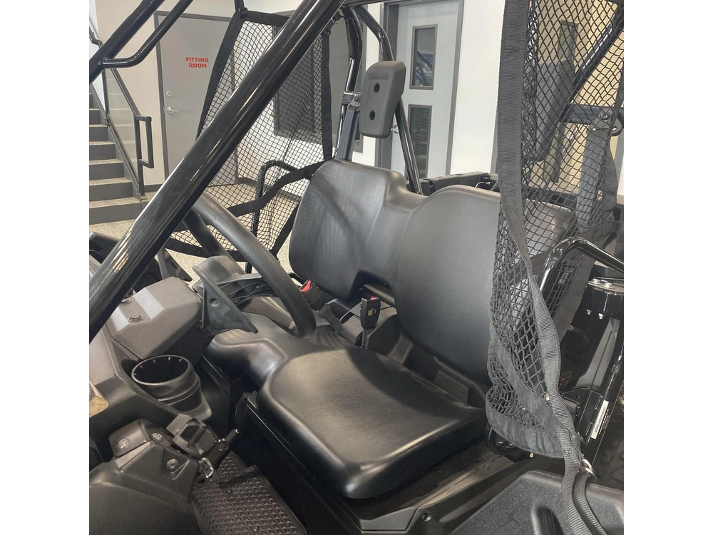 2025 Honda Pioneer 520 Camo alt