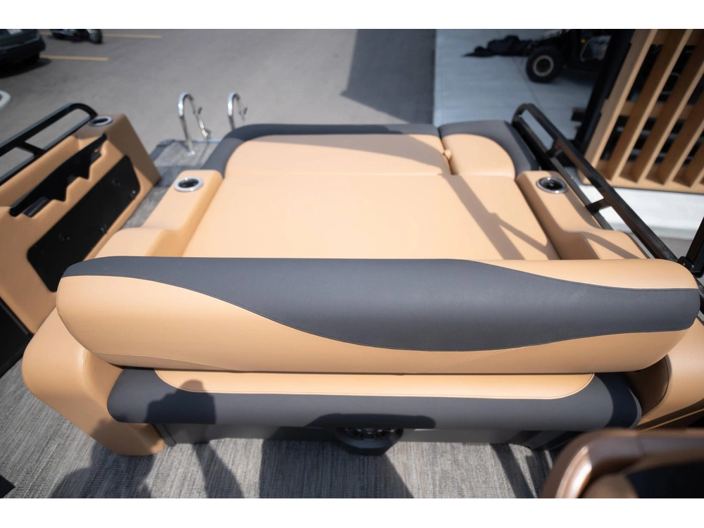 2025 Legend Vetta Kuuma 23 Crl alt