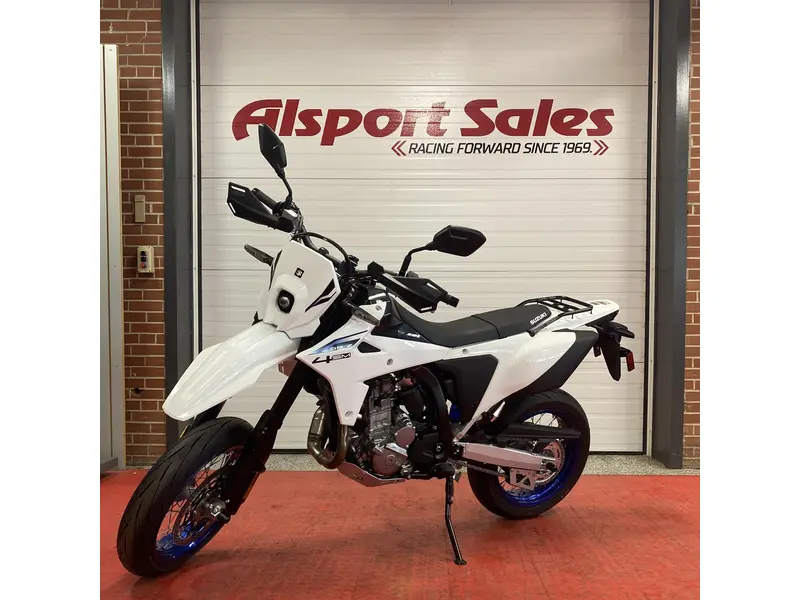 2025 Suzuki DR-Z 4SM thumbnail 5