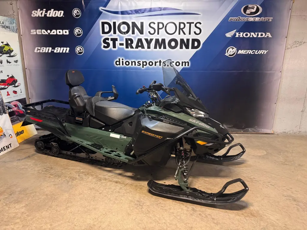 Ski-Doo EXPEDITION SE 900 ACE 2024