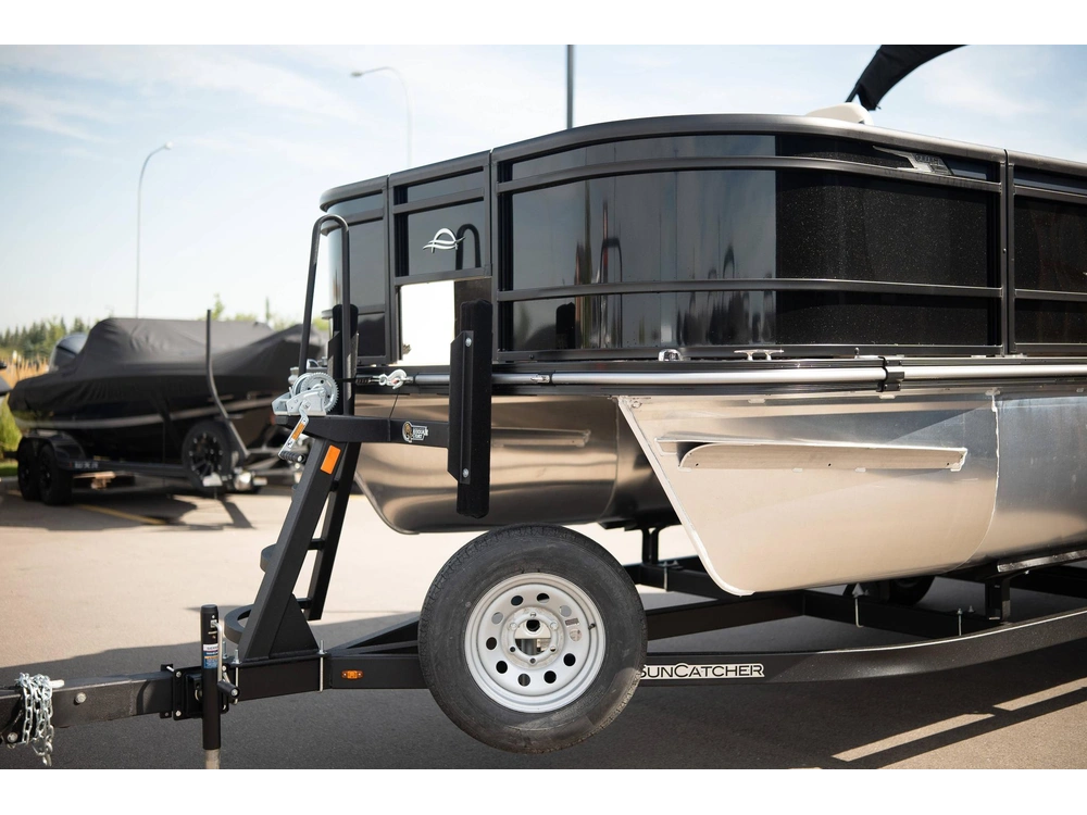 2025 Suncatcher Select 20f alt