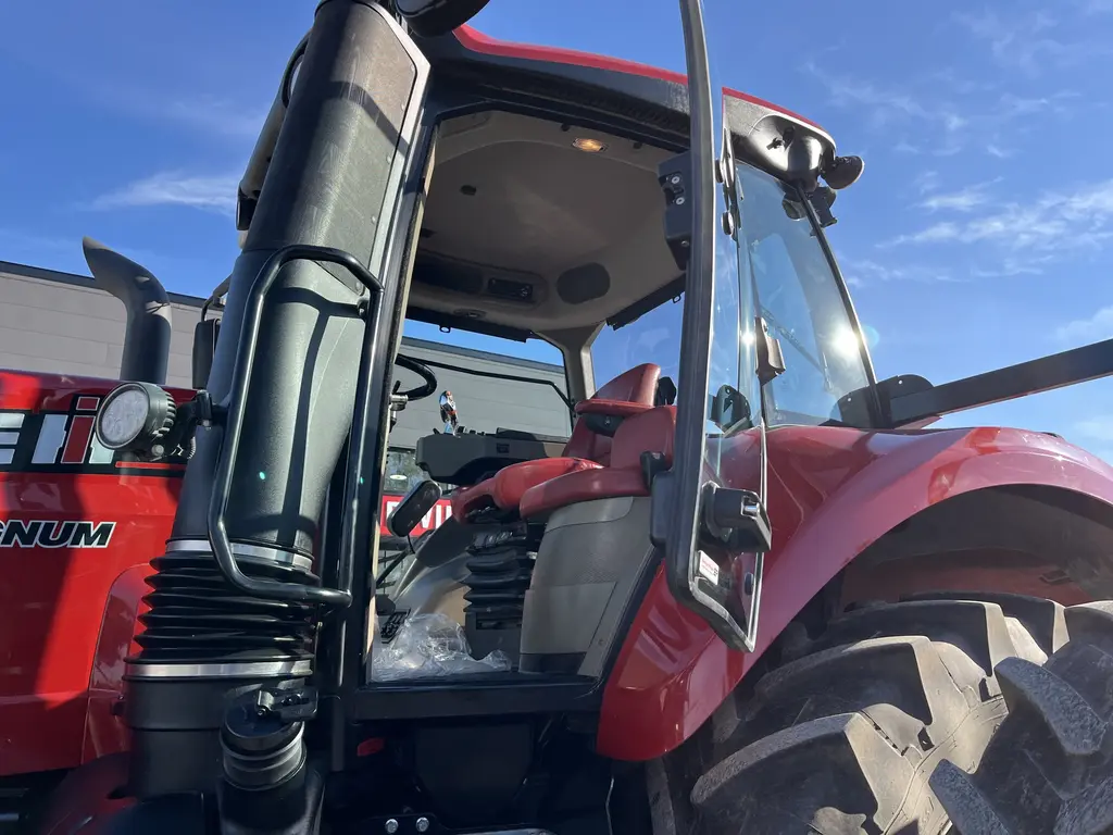 Case IH Magnum 310 2017