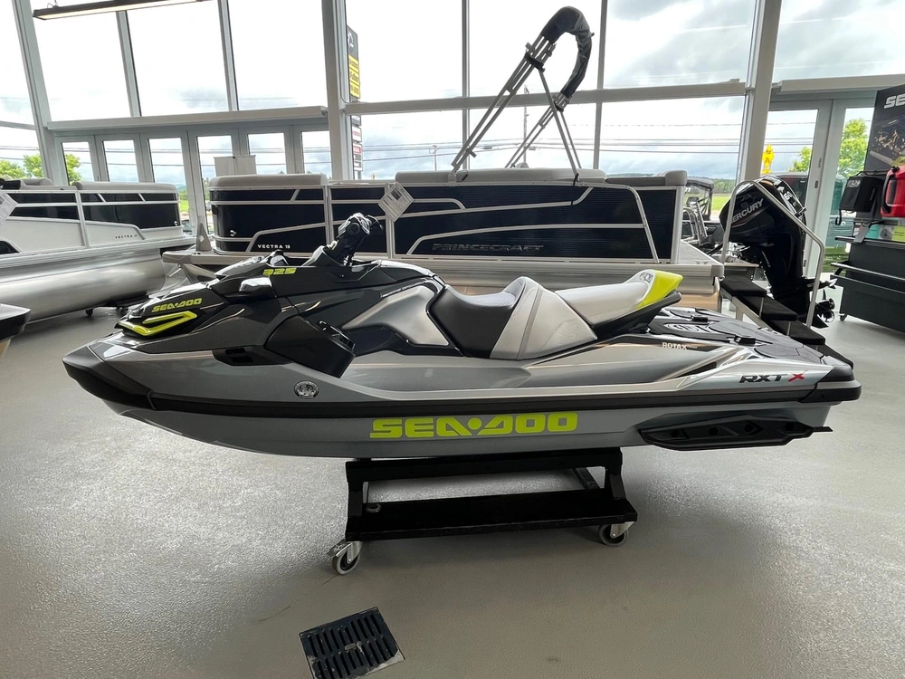Sea-doo Rxt X 325 ( Rabais De 1250$) 2025 alt