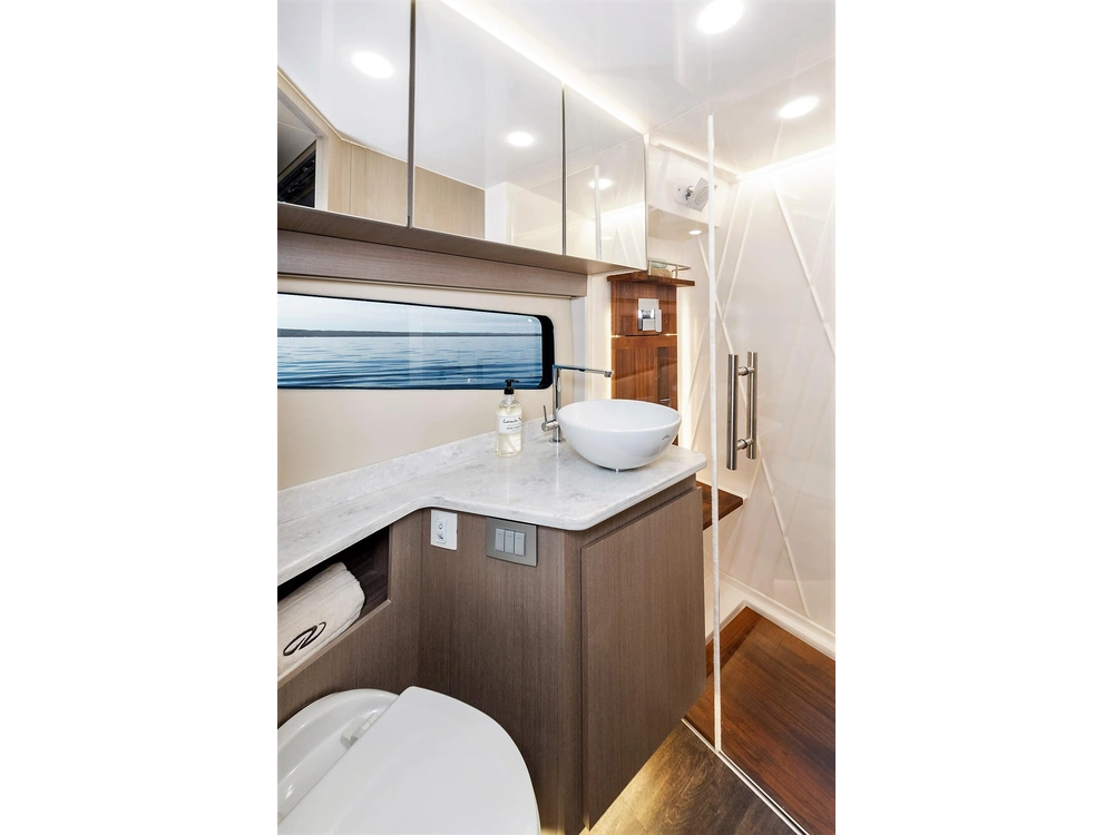 Regal 42 Xo 2022 alt
