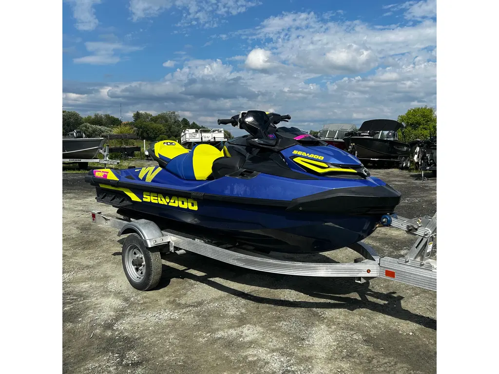 2021 Sea-Doo WAKE PRO 230 W/SOUND