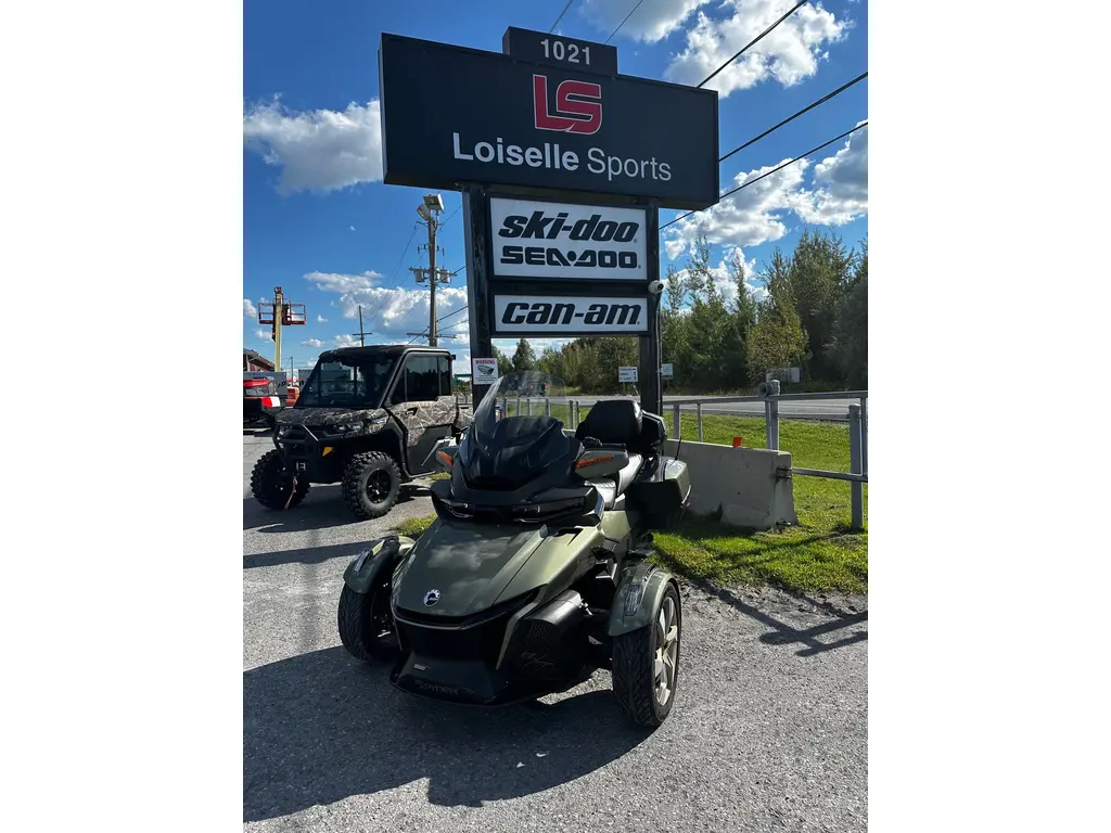 2021 BRP Spyder RT Sea to Sky